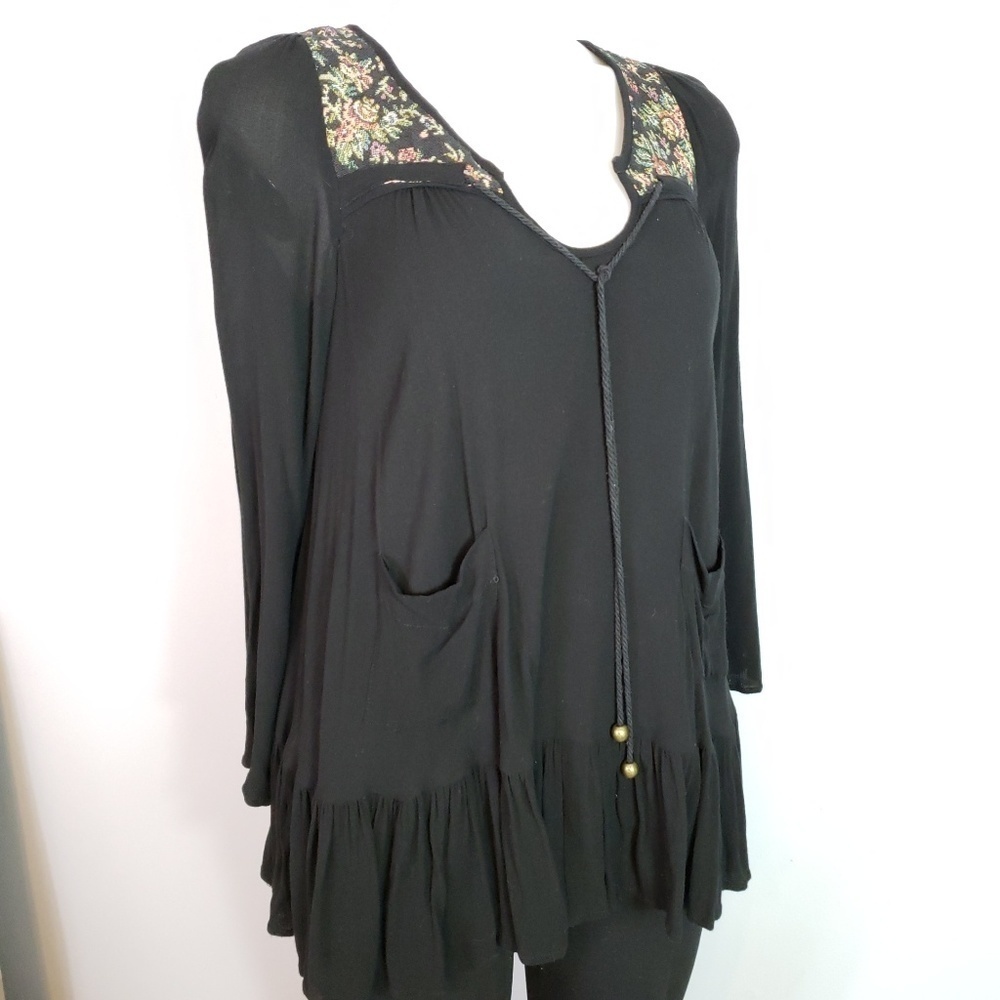 Anama black embroidered needlepoint flowy top boho peasant blouse